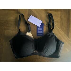 Honey Love Black CrossOver Wireless Bra Size Large 38 B/C
